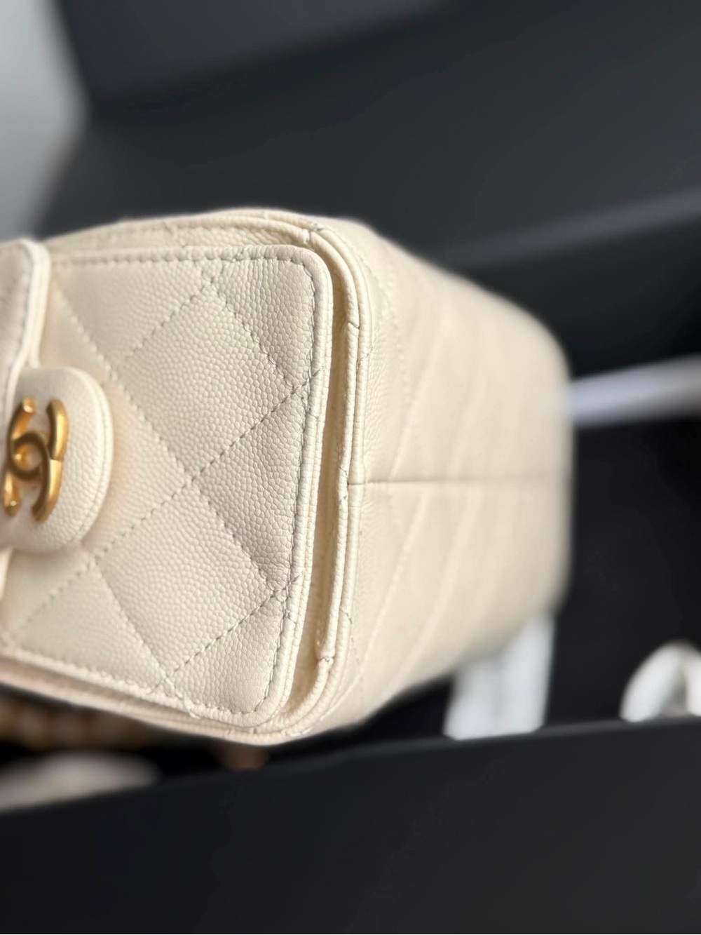 SOLD- CHANEL Mini Cream Quilted Drawstring Shoulder Bag with Gold Hardware - Picture 3 of 8
